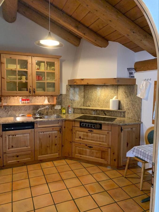 Ferienwohnung Jalet Tschierv Kültér fotó