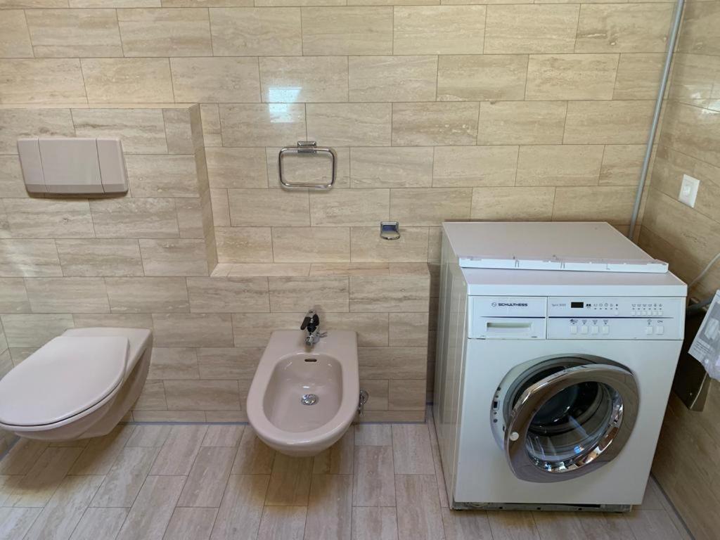 Ferienwohnung Jalet Tschierv Kültér fotó
